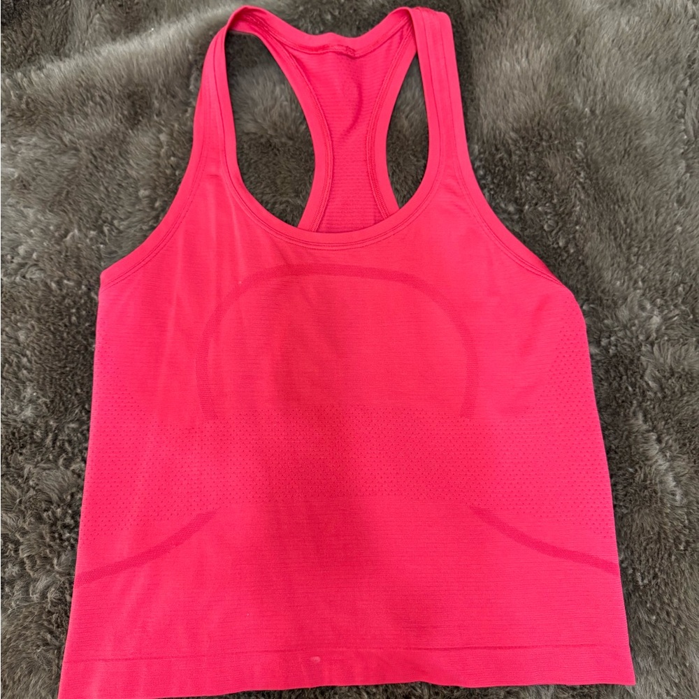Lululemon Swiftly Tech Tank 2.0 Waist Length, size 8